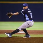 Ronald Medrano escapa a inminente derrota en una noche macabra en México