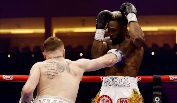 Saúl el “Canelo” Álvarez vuelve a ser indiscutible tras someter a Scull en Arabia