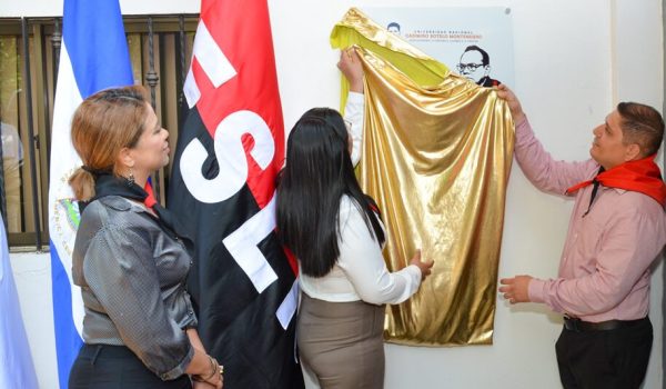La dictadura inaugura centro de investigación en instalaciones robadas a la UCA aunque investigar no es prioridad