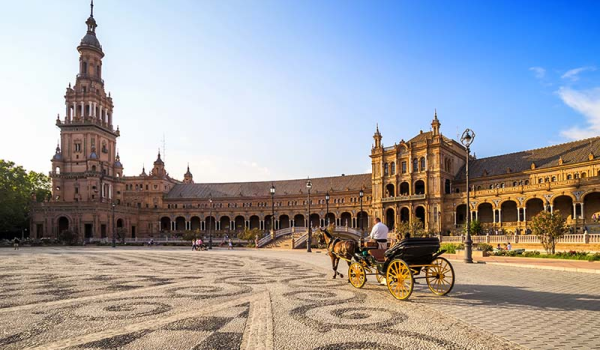 Nicas en Sevilla: «¿Cómo puede un Estado negar a sus hijos el derecho a ser nicaragüenses?»