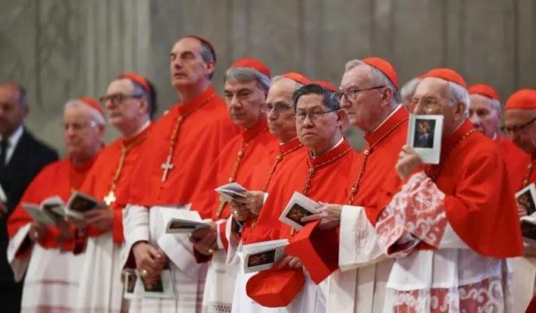Cuáles son las facciones de la Iglesia católica que se enfrentan en el cónclave (y qué papel tendrá la herencia de Francisco)