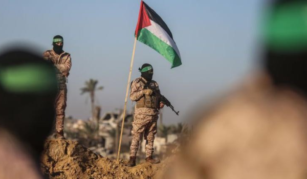 Fotografía de archivo que muestra a un dirigente del grupo palestino Hamás. Foto: AFP.