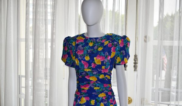 El vestido «solidario» de la princesa Diana es subastado por 520.000 dólares