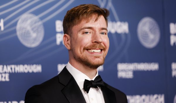 MrBeast se convierte en el primer youtuber en alcanzar los 400 millones de suscriptores