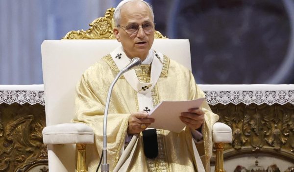 El papa: «Matar de hambre a la población es una forma muy barata de hacer la guerra»