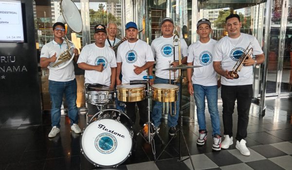 Los Nicas, la banda de chicheros en Ciudad de Panamá  