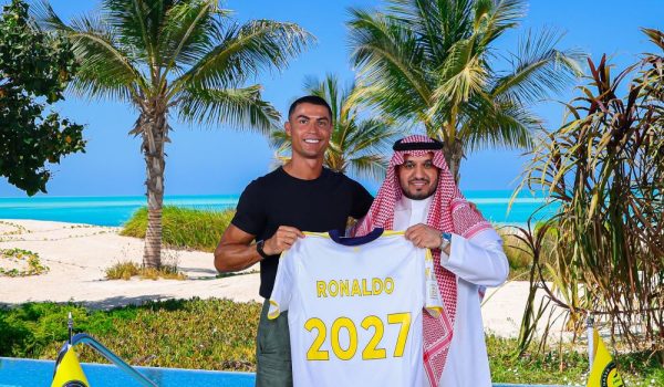 Los detalles del nuevo contrato de Cristiano Ronaldo que lo convierte en el acuerdo más lucrativo de la historia del deporte