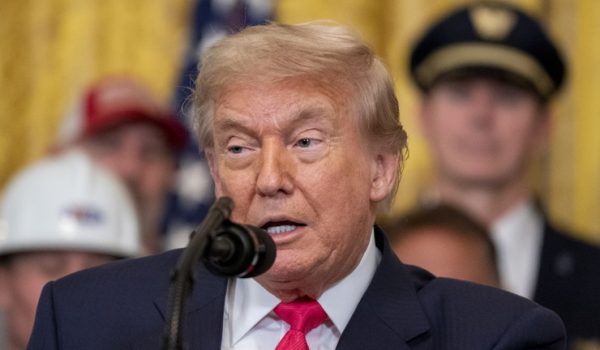 Trump demanda a Los Ángeles por las políticas de «ciudad santuario» de inmigrantes