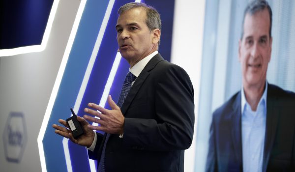 Roche impulsa movimiento en América Latina para priorizar salud como motor de desarrollo