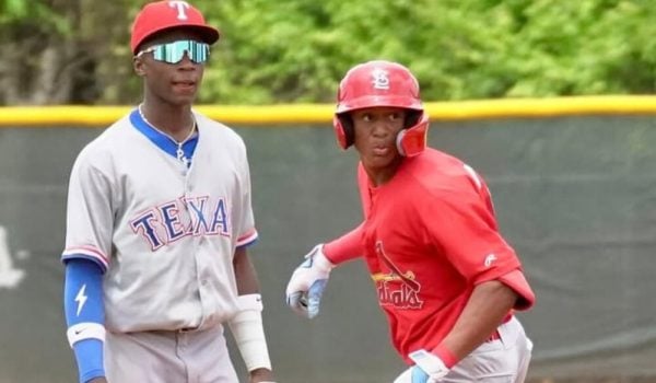 Kenly Hunter de los Cardenales de San Luis