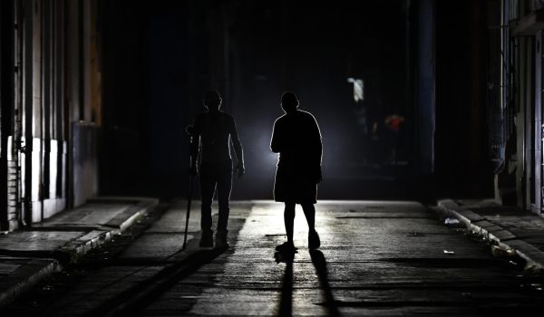 «¿A qué hora te la quitaron de madrugada?»: los apagones se arrecian en el verano cubano
