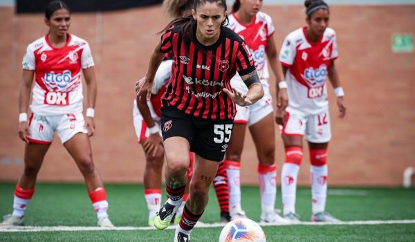 El Real Estelí vuelve a perder contra el Alajuelense una final internacional