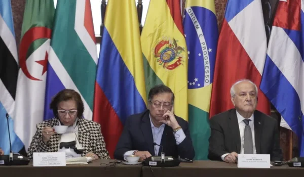Dictadura entra al grupo en respaldo a Palestina, impulsado por Colombia y Sudáfrica