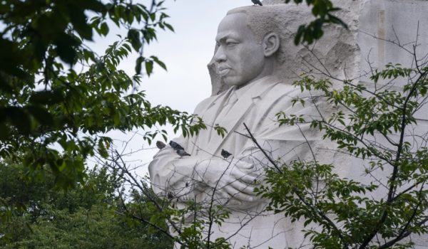 Fotografía de archivo que muestra el monumento a Martin Luther King Jr. en Washington, D.C. (EE. UU.). EFE/EPA/SHAWN THEW