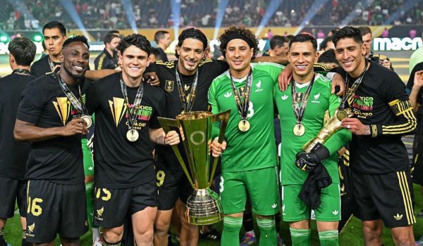 México revalida el título de la Copa Oro