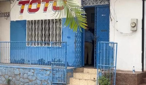 Encuentran muertos a dos hermanos en un negocio de comida rápida, en Juigalpa