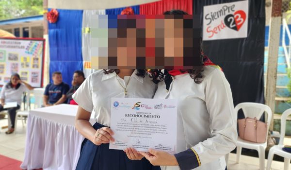 Estudiantes de colegios públicos son obligados a «capacitarse» con estructuras del FSLN