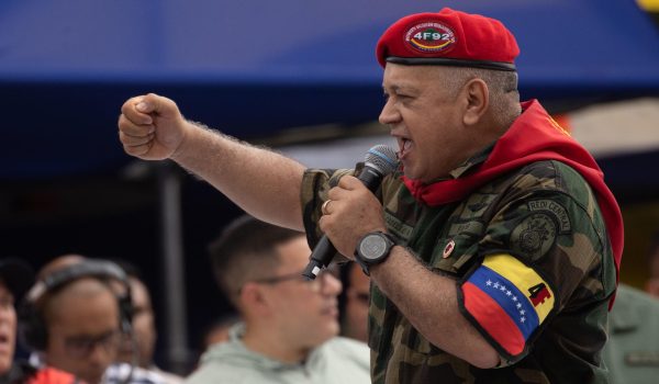 Diosdado Cabello dice que Venezuela enfrentará «lo que venga por muy duro que sea»