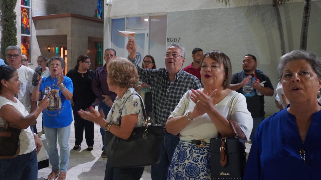 Nicaragüenses en Miami celebran la Gritería Chiquita. LA PRENSA