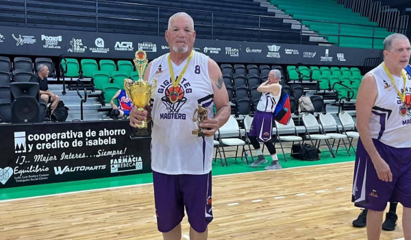 En Nicaragua está Diego Meléndez una leyenda del basquetbol de Puerto Rico