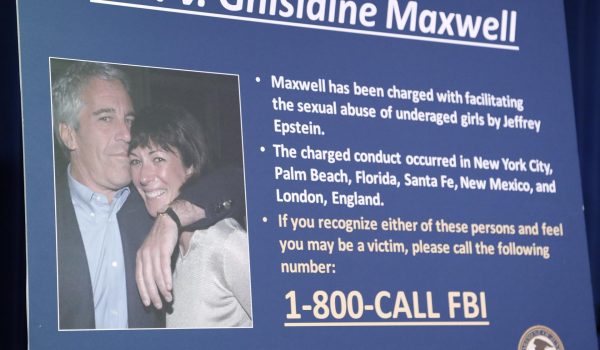Juez federal niega petición para publicar testimonios del gran jurado en el caso Epstein