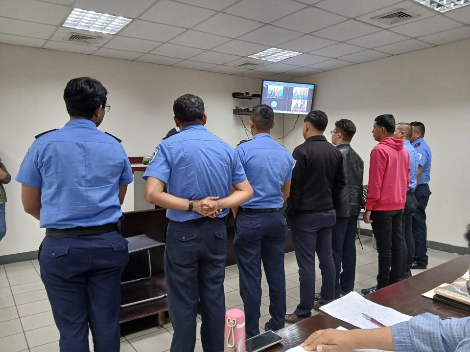 Ocho policías de distitnas epecialidades declararon como trestgios en el juicio por la narcoejecución de de Buce Hodgason.. Foto. Redes sociales.