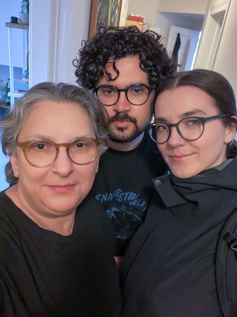 Katia Cardenal y su familia