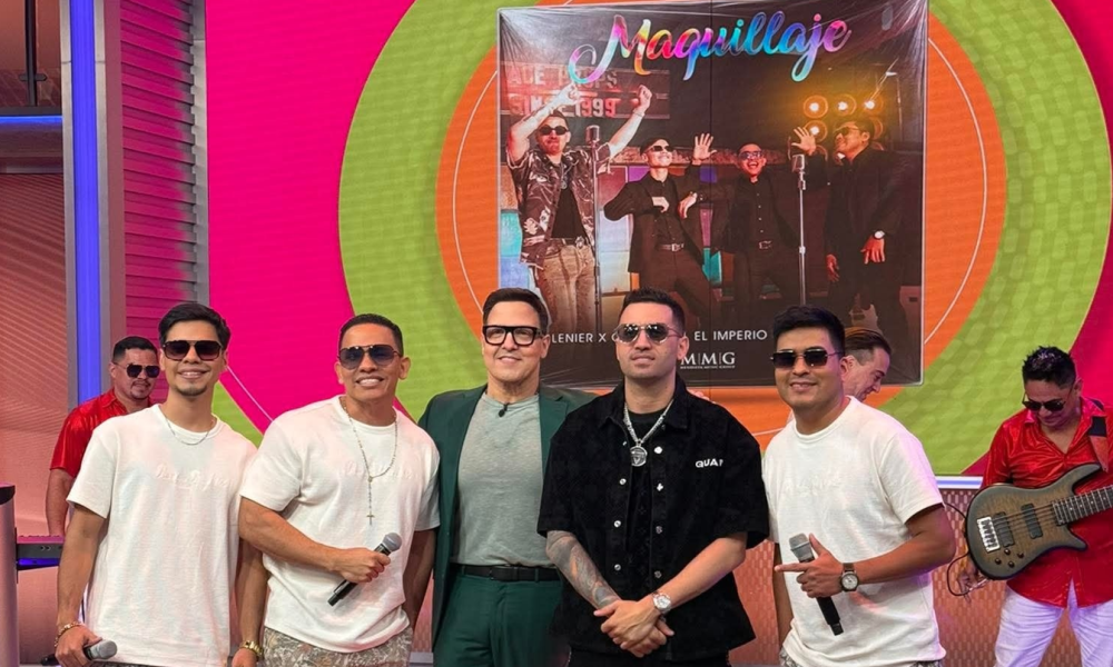 El cantante cubano Lenier Mesa y Costa Azul presentando nuevo tema musical "Maquillaje" en el programa Despierta América. Foto: Costa Azul/Facebook