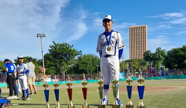 ¡Exclusiva!: talentoso joven nicaragüense firmará con los Rangers de Texas