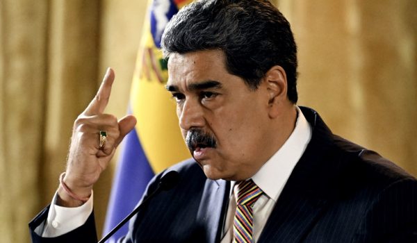 «No hay forma de que le entren a Venezuela», dice Maduro frente a «amenazas» de EEUU