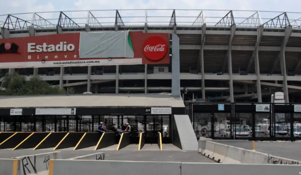 La Federación Mexicana de Fútbol estima los ingresos calculando la llegada de más de cinco millones de turistas para asistir al torneo, que se celebrará conjuntamente con Estados Unidos y Canadá. Imagen: Jose Luis Torales/NurPhoto/IMAGO