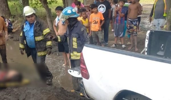 Dos trabajadores de la Alcaldía de Managua mueren soterrados en nueva urbanización
