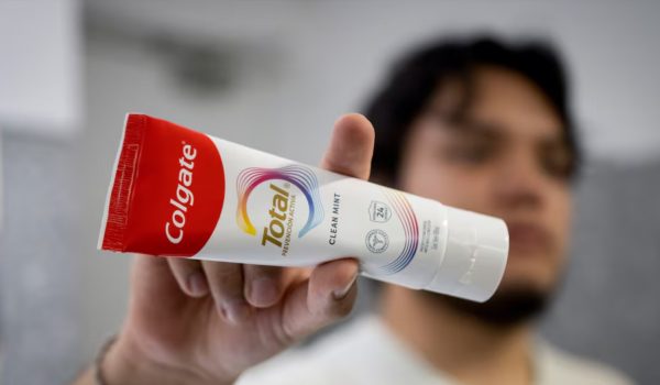 Costa Rica ordena a Colgate suspender la venta de pasta dental, señalada de causar afectaciones