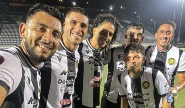 Catorce goles en dos partidos: el récord histórico del Diriangén en el futbol nicaragüense
