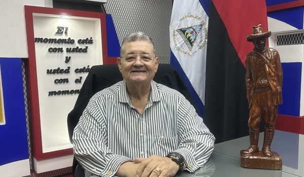 Moisés Absalón Pastora, propagandista y diputado orteguista.