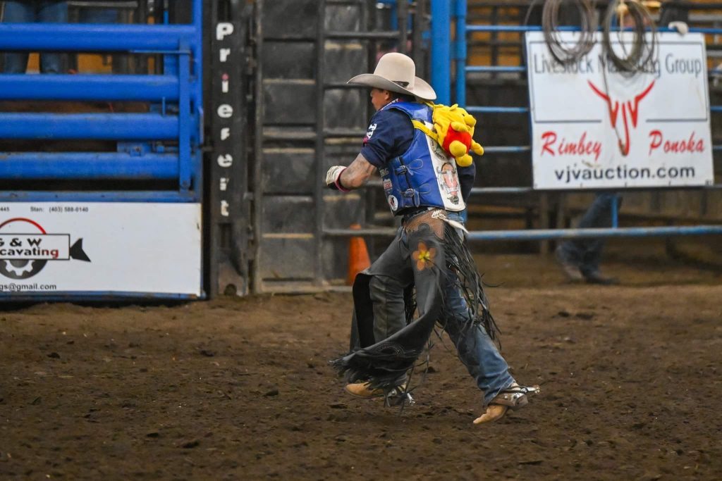 Osman Álvarez, vaquero de rodeo de Nicaragua. 