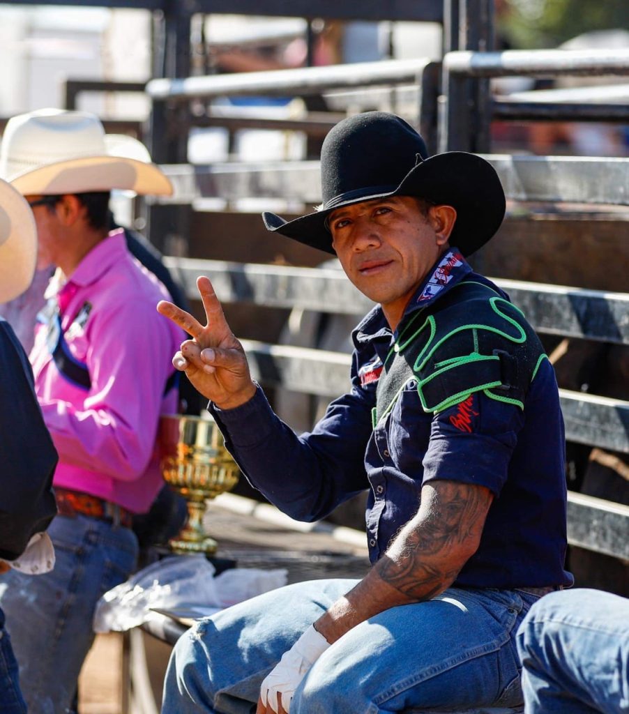 Osman Álvarez, vaquero de rodeo de Nicaragua. 