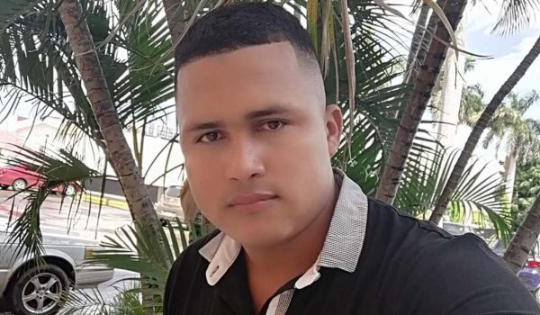 Activista indígena Presly Coleman denuncia amenazas de muerte ante el OIJ en Costa Rica