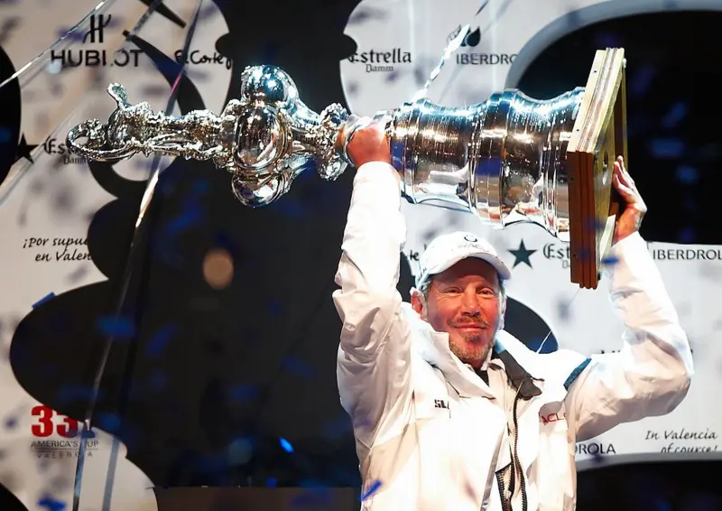Las regatas son una de las aficiones de Larry Ellison