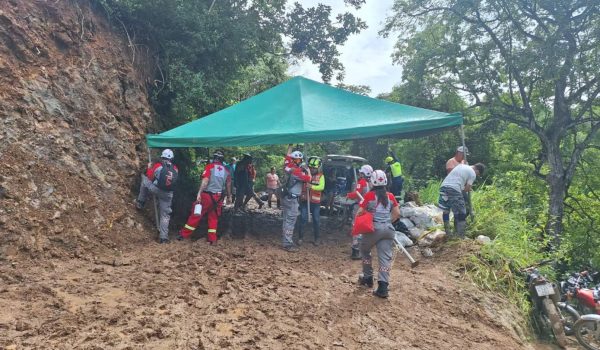 Encuentran sin vida a dos jóvenes nicaragüenses en túneles de Crucitas, Costa Rica