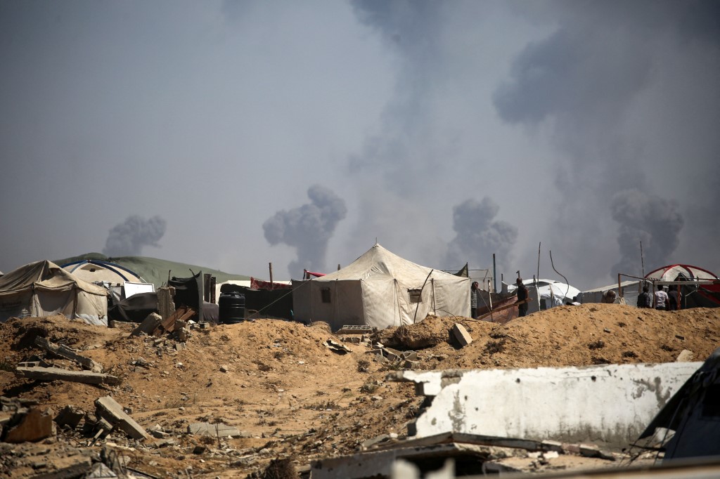 Casas de campaña de palestinos en Gaza