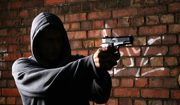 Hombres recurren al sicariato como arma de violencia machista