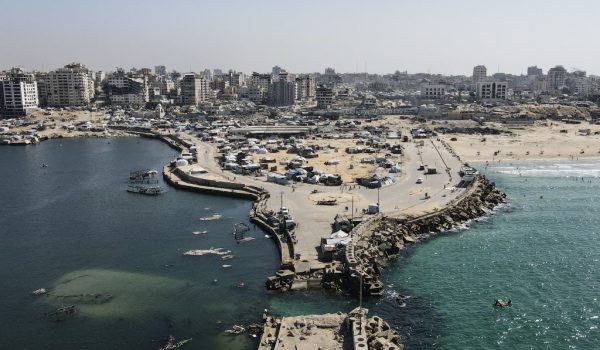 Jaulas, túneles y fosas: familiares de exrehenes en Gaza cuentan su dura detención