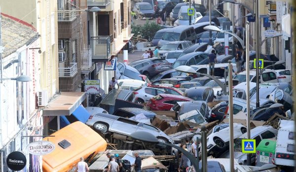 Luto, homenajes y un funeral de Estado en el primer aniversario de las mortíferas inundaciones en España