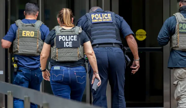 El acuerdo entre Estados Unidos y Belice, que debe ser aprobado por el Senado beliceño, permitirá que Washington envíe a Belice a migrantes mientras resuelve si les concede o no asilo. Foto: Deutsche Welle