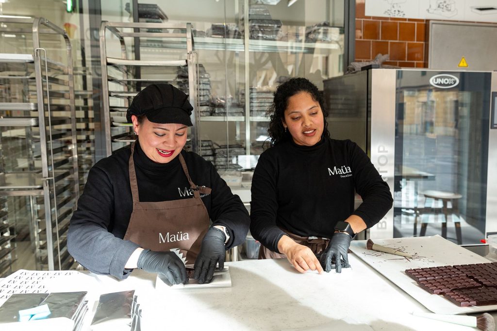 trabajadoras de chocolates Maüa