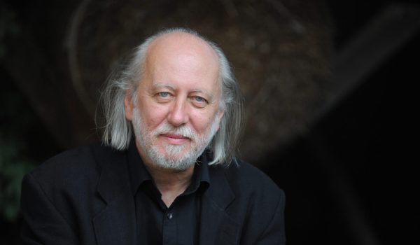 Fotografía de archivo realizada en 2012 que muestra al escritor húngaro László Krasznahorkai, ganador del Premio Nobel de Literatura 2025. EFE/ Gyula Czimbal