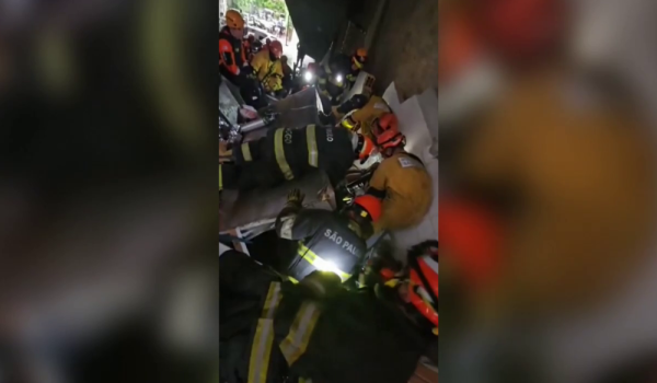 Bomberos en rescate