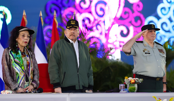 Rosario Murillo, Nicaragua, Ejército de Nicaragua