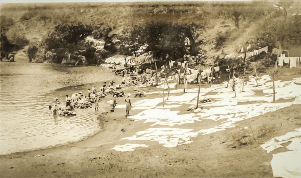 La laguna de Tiscapa fue considerada como fuente de agua potable para abastecer a la capital, pero por su alta concentración de algas fue descartada. LA PRENSA / ARCHIVO REDES